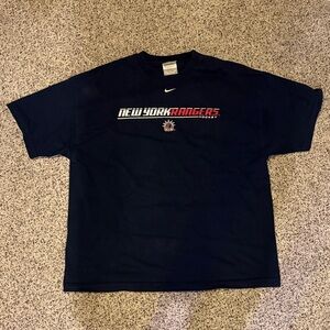 Vintage Nike Men's New York Rangers T-Shirt - Navy